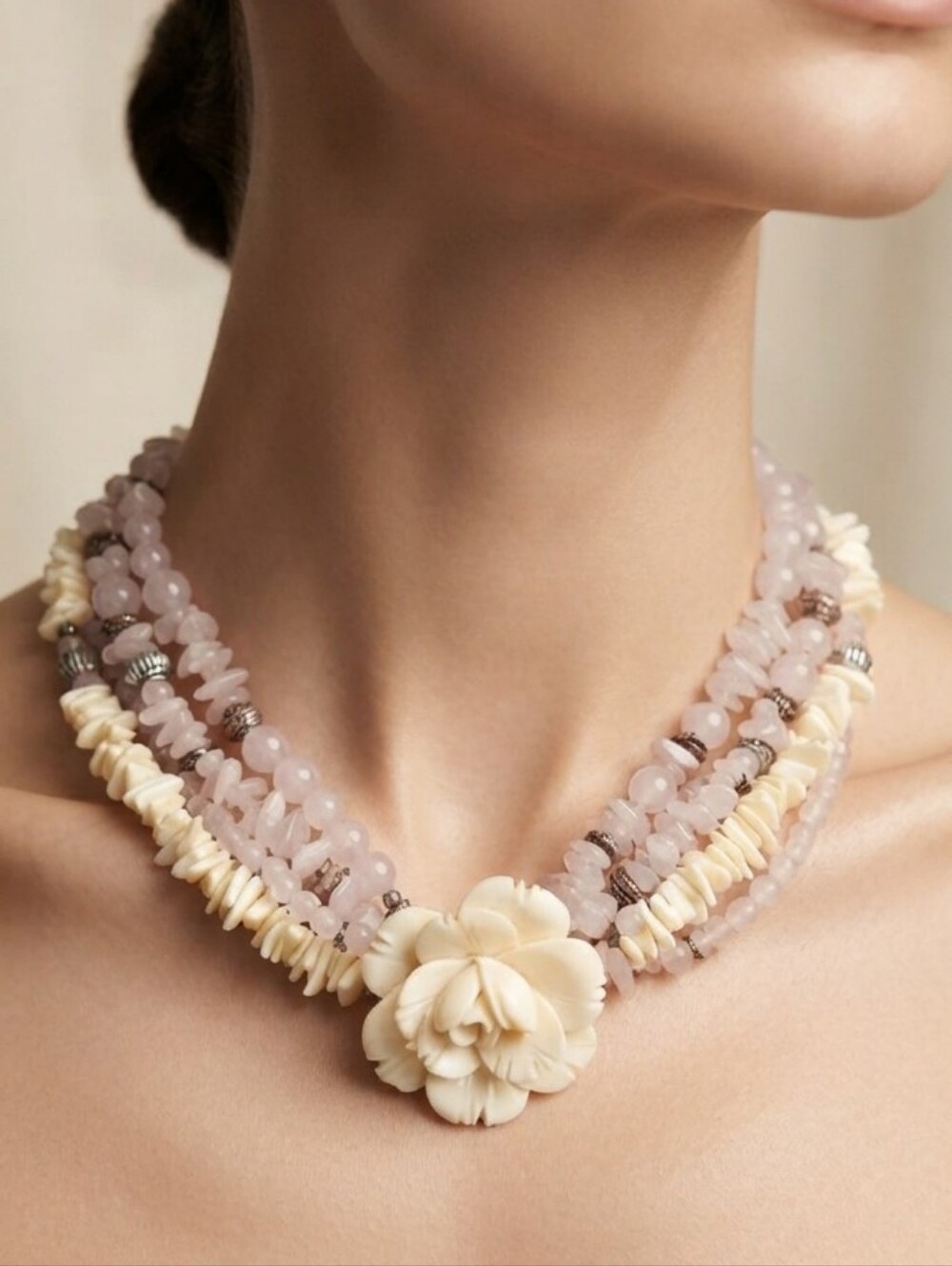 Vintage 1970's Rose Quartz Carved Shell Flower Pendant Necklace